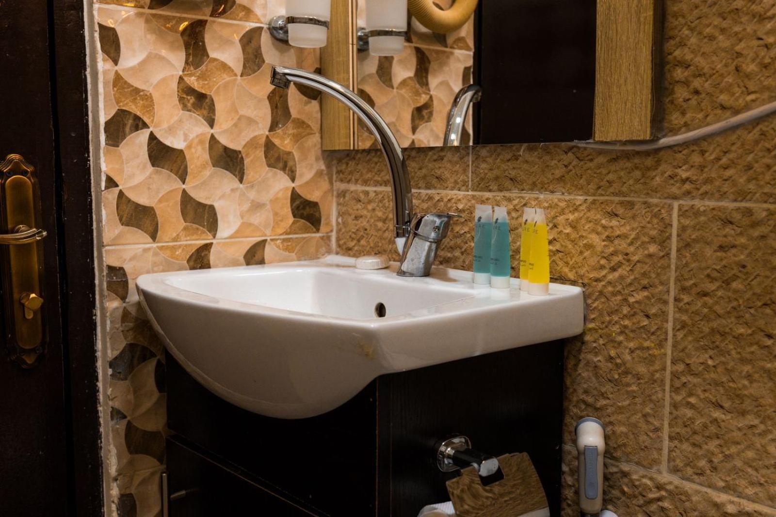 Plaza View Hostel Aţ Ţayyibah Dış mekan fotoğraf